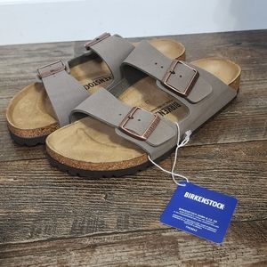 Birkenstock NWT Arizona Sandals Size 41 womens 10 or mens 8